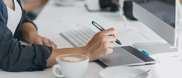 퍼포먼스/인플루언서 마케터BX 디자이너 채용